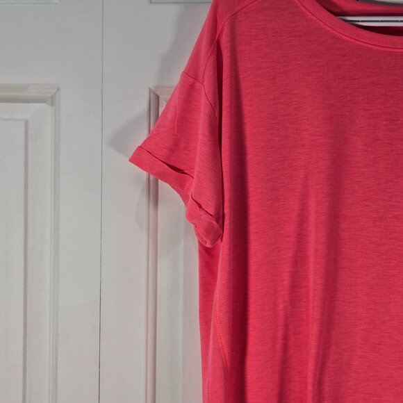 NWT Amazon Essentials Black Women's Relaxed-Fit Crewneck T-Shirt - Size Large - Picture 3 of 6